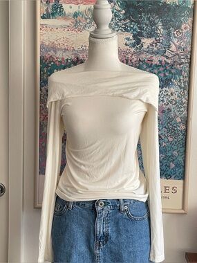 J. Crew Off-Shoulder Long Sleeve Top Size Small Cream Modal Model Off Duty 90s
